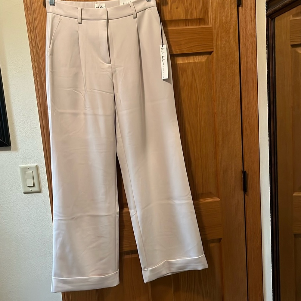 NWT Nicole Miller wide leg cream pants.